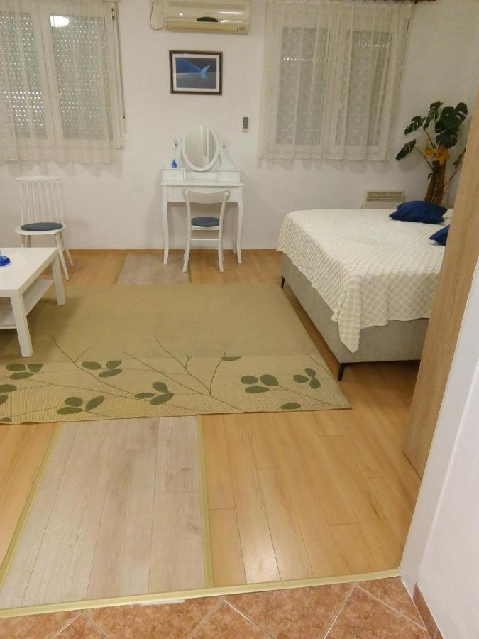 Studio Apartman Marita สปลิท ภายนอก รูปภาพ